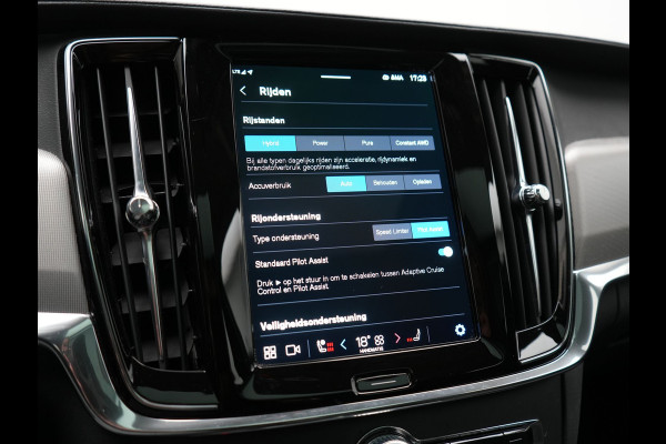 Volvo V90 T6 AWD Ultimate Bright PHEV 350pk | Panodak | Adaptive Cruise | Camera | Harman / Kardon | Lederen Sportstoelen Memory & Verwarmd | Google Assistent | Keyless | Stuur Verwarmd | Blis | Apple Carplay | DAB | Virtual | Plug In Hybrid |