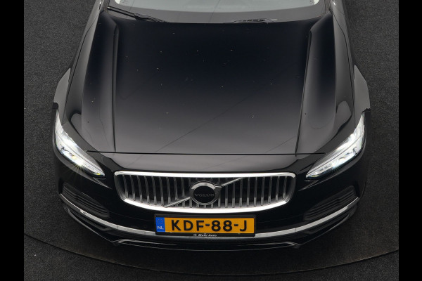 Volvo V90 T6 AWD Ultimate Bright PHEV 350pk | Panodak | Adaptive Cruise | Camera | Harman / Kardon | Lederen Sportstoelen Memory & Verwarmd | Google Assistent | Keyless | Stuur Verwarmd | Blis | Apple Carplay | DAB | Virtual | Plug In Hybrid |