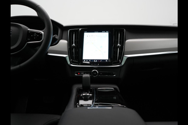 Volvo V90 T6 AWD Ultimate Bright PHEV 350pk | Panodak | Adaptive Cruise | Camera | Harman / Kardon | Lederen Sportstoelen Memory & Verwarmd | Google Assistent | Keyless | Stuur Verwarmd | Blis | Apple Carplay | DAB | Virtual | Plug In Hybrid |
