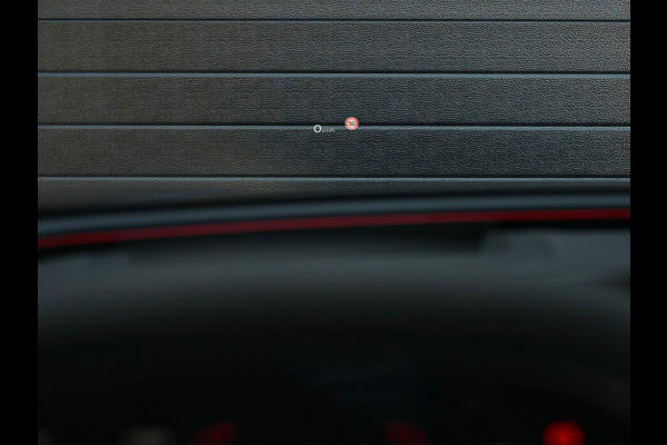 Audi Q5 Sportback 2.0 TFSI e-hybrid quattro S edition Competition 367pk | Stoel massage | Tech pro | Luchtvering | 5jaar fabrieksgarantie | Trekhaak | B&O sound | Head-up | Adaptive cruise | 360 camera | Passagiers display