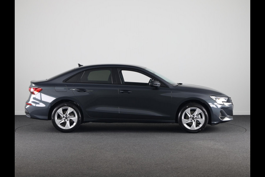 Audi A3 Limousine 35 TFSI Advanced edition 150pk | Navigatie | Parkeersensoren voor en achter | Apple carplay-/ Android auto | Led koplampen |
