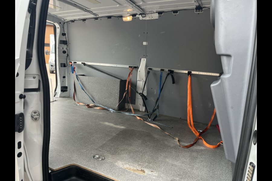 Mercedes-Benz Vito 110 CDI 102 pk E6 XL Extra Lang 3p Lease €253 p/m, Airco, Camera, laadbrug,  onderhoudshistorie aanwezig