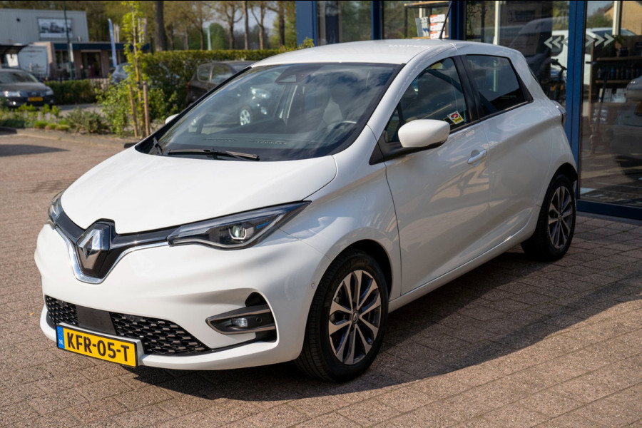 Renault ZOE R135 Intens 52 kWh | Prijs rijklaar incl. 12 mnd garantie | Camera Navi Apple/Android carplay Stuur/Stoelverw