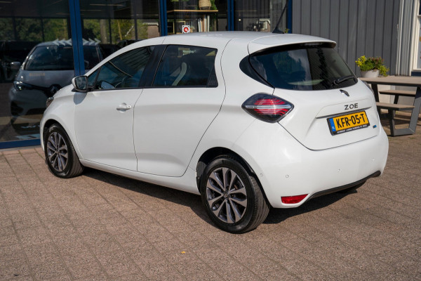 Renault ZOE R135 Intens 52 kWh | Prijs rijklaar incl. 12 mnd garantie | Camera Navi Apple/Android carplay Stuur/Stoelverw