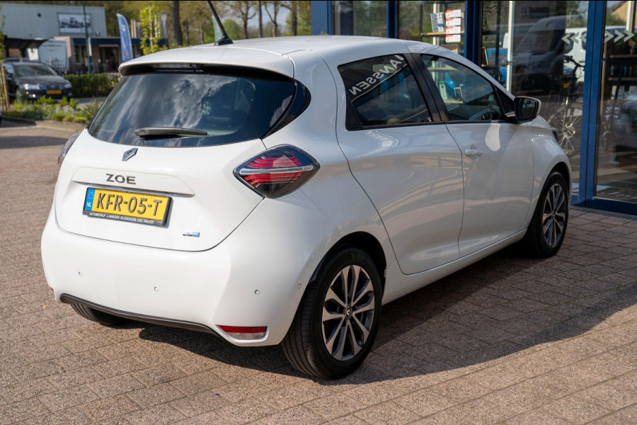 Renault ZOE R135 Intens 52 kWh | Prijs rijklaar incl. 12 mnd garantie | Camera Navi Apple/Android carplay Stuur/Stoelverw