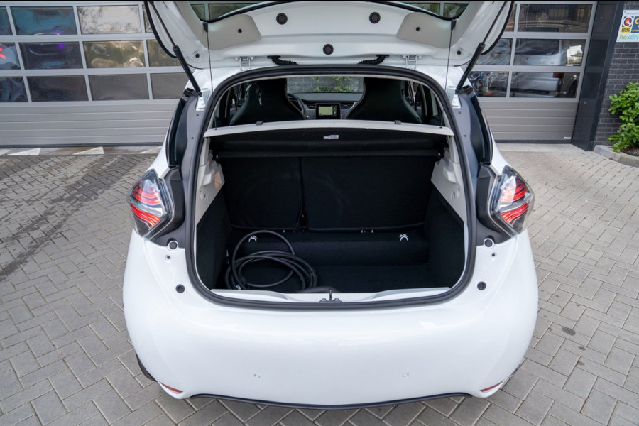 Renault ZOE R135 Intens 52 kWh | Prijs rijklaar incl. 12 mnd garantie | Camera Navi Apple/Android carplay Stuur/Stoelverw
