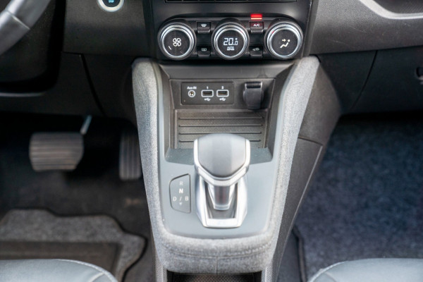 Renault ZOE R135 Intens 52 kWh | Prijs rijklaar incl. 12 mnd garantie | Camera Navi Apple/Android carplay Stuur/Stoelverw