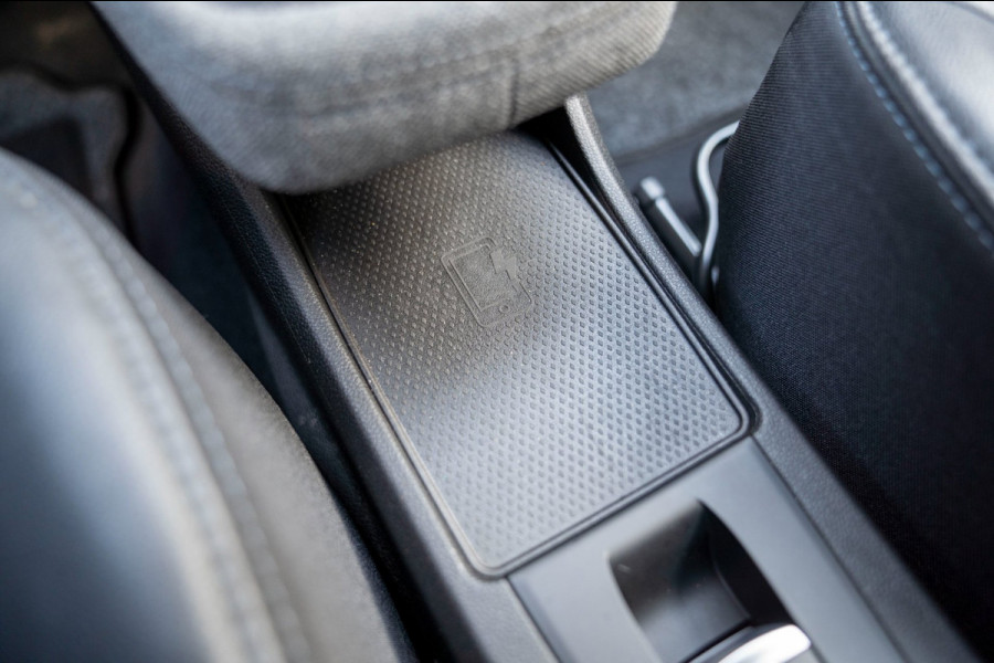 Renault ZOE R135 Intens 52 kWh | Prijs rijklaar incl. 12 mnd garantie | Camera Navi Apple/Android carplay Stuur/Stoelverw