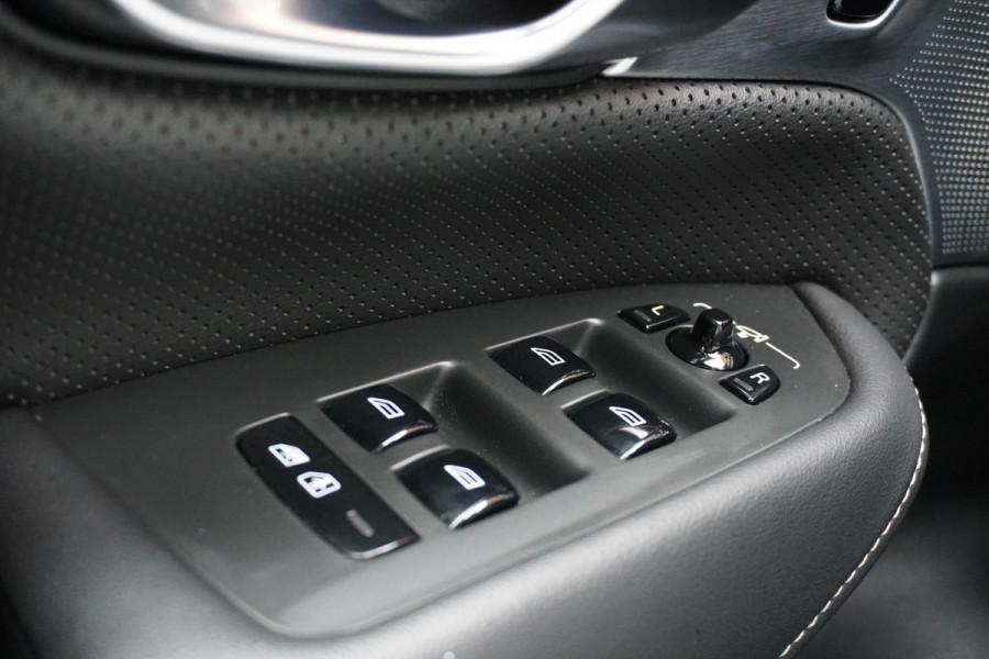 Volvo XC90 2.0 T8 Recharge AWD R-Design 7 PERS. + LUCHTVERING / B&W AUDIO / 360 CAMERA