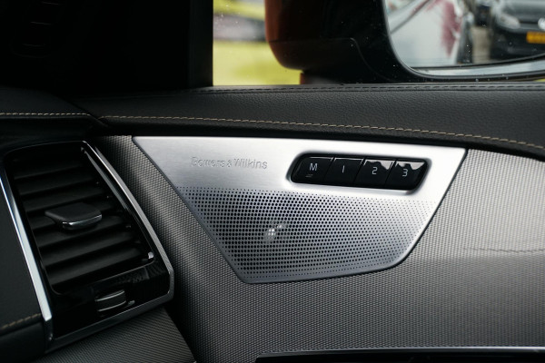 Volvo XC90 2.0 T8 Recharge AWD R-Design 7 PERS. + LUCHTVERING / B&W AUDIO / 360 CAMERA