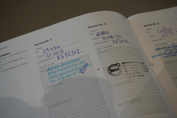 Volvo XC90 2.0 T8 Recharge AWD R-Design 7 PERS. + LUCHTVERING / B&W AUDIO / 360 CAMERA