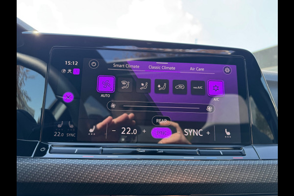 Volkswagen Golf 2.0 TSI R 4Motion DSG Pano AKRA IQ HUD Drift modes