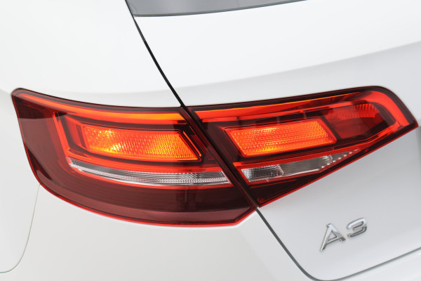Audi A3 Sportback 30 TFSI Pro Line Eerste Eigenaar, 5-Deurs, Airco, Cruise, Navigatie, Bluetooth, PDC, 16''