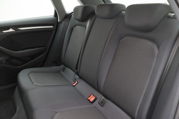Audi A3 Sportback 30 TFSI Pro Line Eerste Eigenaar, 5-Deurs, Airco, Cruise, Navigatie, Bluetooth, PDC, 16''