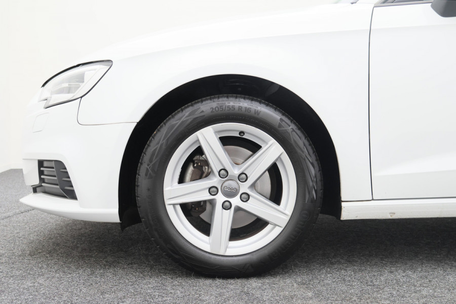 Audi A3 Sportback 30 TFSI Pro Line Eerste Eigenaar, 5-Deurs, Airco, Cruise, Navigatie, Bluetooth, PDC, 16''