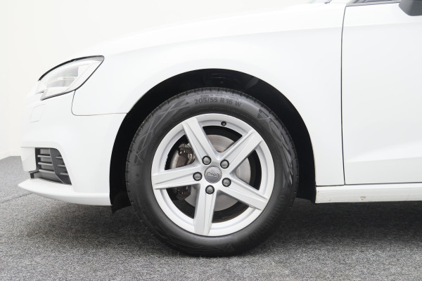 Audi A3 Sportback 30 TFSI Pro Line Eerste Eigenaar, 5-Deurs, Airco, Cruise, Navigatie, Bluetooth, PDC, 16''