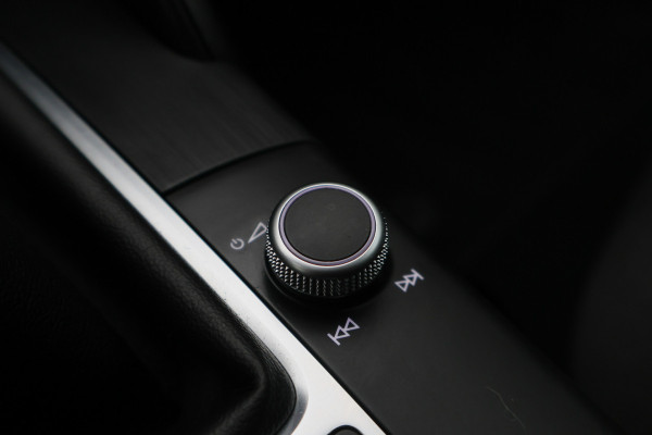 Audi A3 Sportback 30 TFSI Pro Line Eerste Eigenaar, 5-Deurs, Airco, Cruise, Navigatie, Bluetooth, PDC, 16''