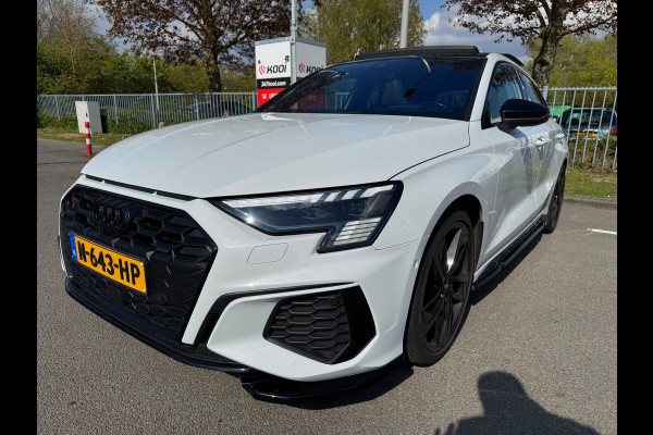 Audi A3 Sportback 2.0 TFSI S3 quattro Edition One Pano Memory HUD