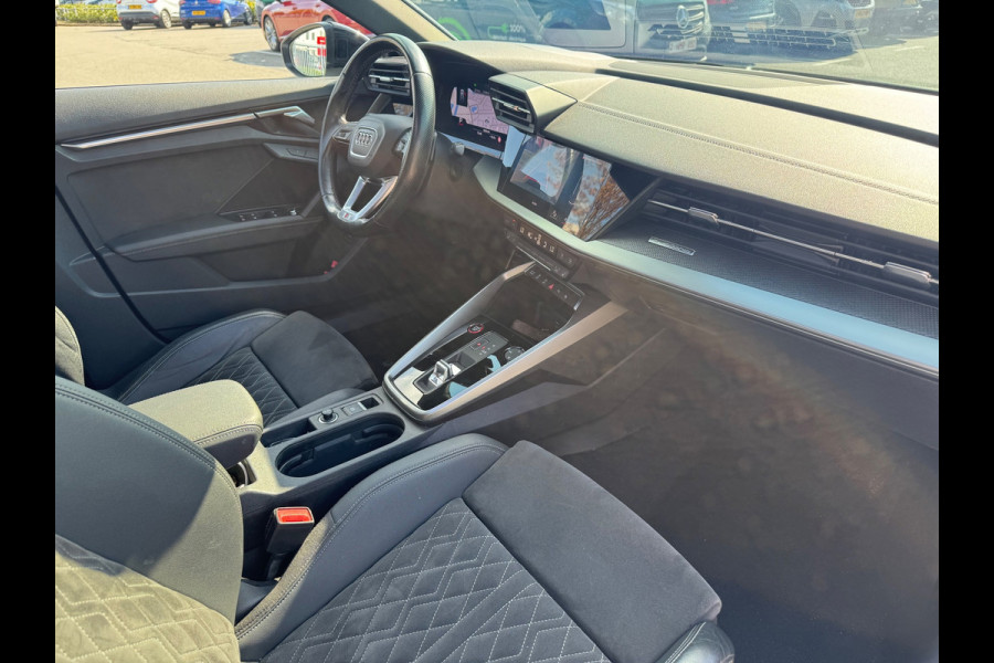 Audi A3 Sportback 2.0 TFSI S3 quattro Edition One Pano Memory HUD