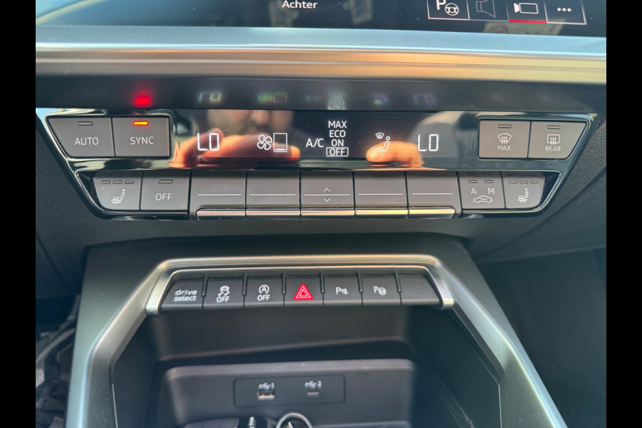 Audi A3 Sportback 2.0 TFSI S3 quattro Edition One Pano Memory HUD