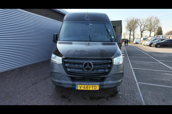 Mercedes-Benz Sprinter 314 2.2 CDI L3H2 DC EURO VI-D motor schade