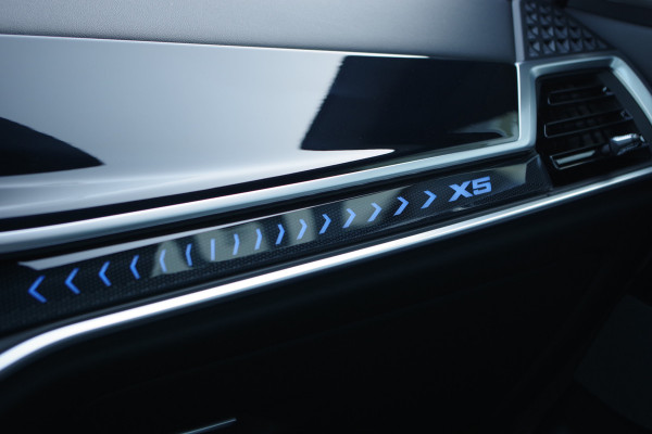 BMW X5 xDrive30d 286 PK 7p M-Sport Pro, Panoramadak, Trekhaak, Luchtvering, 360 Camera, Head-Up