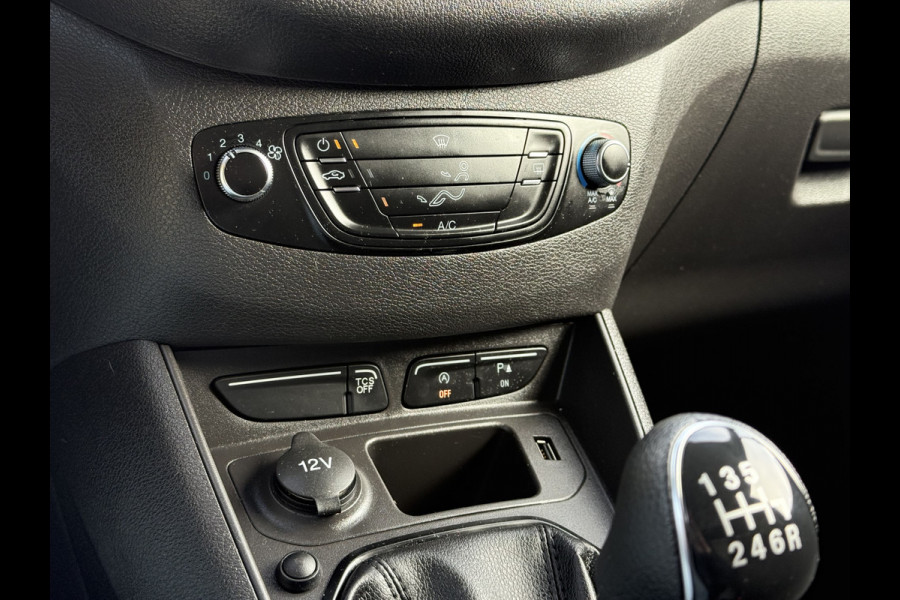 Ford Transit Courier 1.5 TDCI / 1e EIGENAAR / 54.515 KM ! / AIRCO / PDC / NAVI / DAB