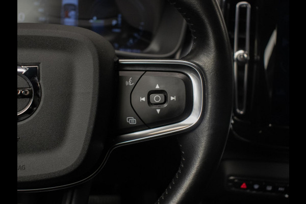 Volvo XC40 1.5 T4 Recharge Inscription Expression (APPLE CARPLAY,NAVI,LED,SPORTSTOELEN,PDC,LM VELGEN,NETTE STAAT)