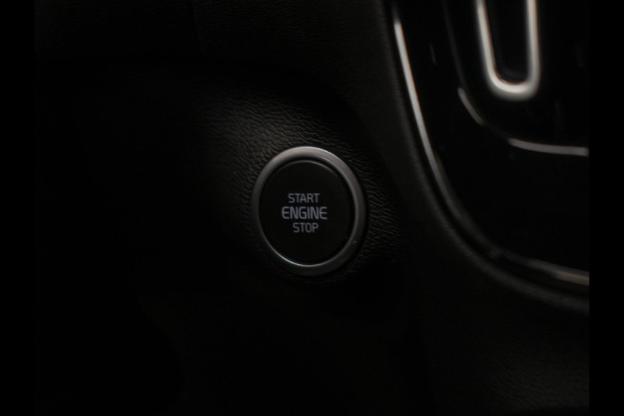 Volvo XC40 1.5 T4 Recharge Inscription Expression (APPLE CARPLAY,NAVI,LED,SPORTSTOELEN,PDC,LM VELGEN,NETTE STAAT)