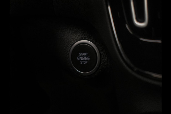 Volvo XC40 1.5 T4 Recharge Inscription Expression (APPLE CARPLAY,NAVI,LED,SPORTSTOELEN,PDC,LM VELGEN,NETTE STAAT)