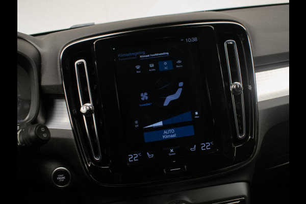 Volvo XC40 1.5 T4 Recharge Inscription Expression (APPLE CARPLAY,NAVI,LED,SPORTSTOELEN,PDC,LM VELGEN,NETTE STAAT)