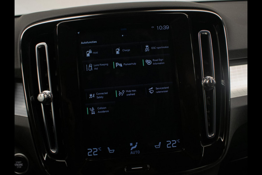 Volvo XC40 1.5 T4 Recharge Inscription Expression (APPLE CARPLAY,NAVI,LED,SPORTSTOELEN,PDC,LM VELGEN,NETTE STAAT)