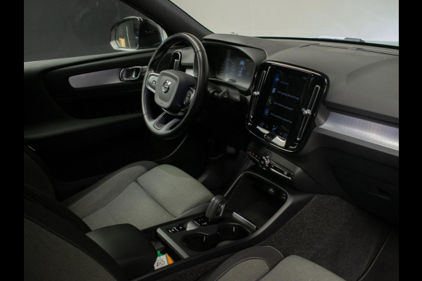 Volvo XC40 1.5 T4 Recharge Inscription Expression (APPLE CARPLAY,NAVI,LED,SPORTSTOELEN,PDC,LM VELGEN,NETTE STAAT)