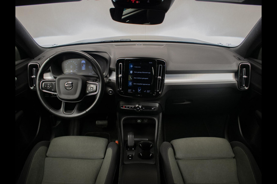 Volvo XC40 1.5 T4 Recharge Inscription Expression (APPLE CARPLAY,NAVI,LED,SPORTSTOELEN,PDC,LM VELGEN,NETTE STAAT)