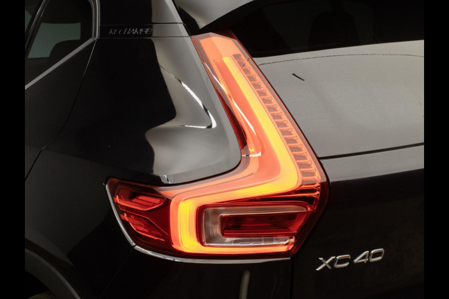 Volvo XC40 1.5 T4 Recharge Inscription Expression (APPLE CARPLAY,NAVI,LED,SPORTSTOELEN,PDC,LM VELGEN,NETTE STAAT)