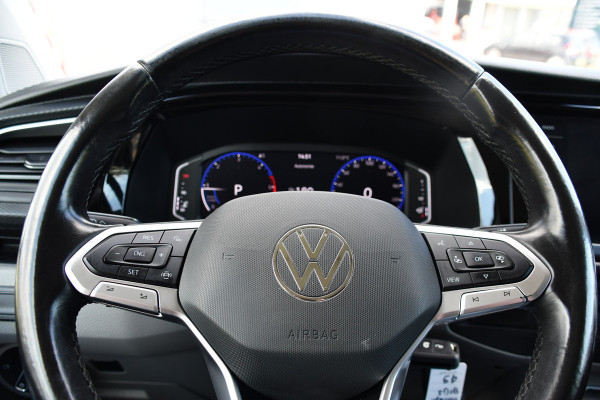 Volkswagen Transporter 2.0 TDI L1H1 28 Bulli Virtual Cockpit, Cruise, Camera, 150pk, LED, Airco, Trekhaak, Uniek!