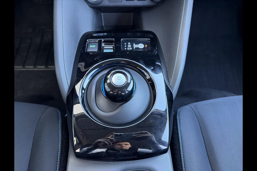 Nissan Leaf Acenta 40 kWh | Stuur-Stoelverwarming | Carplay