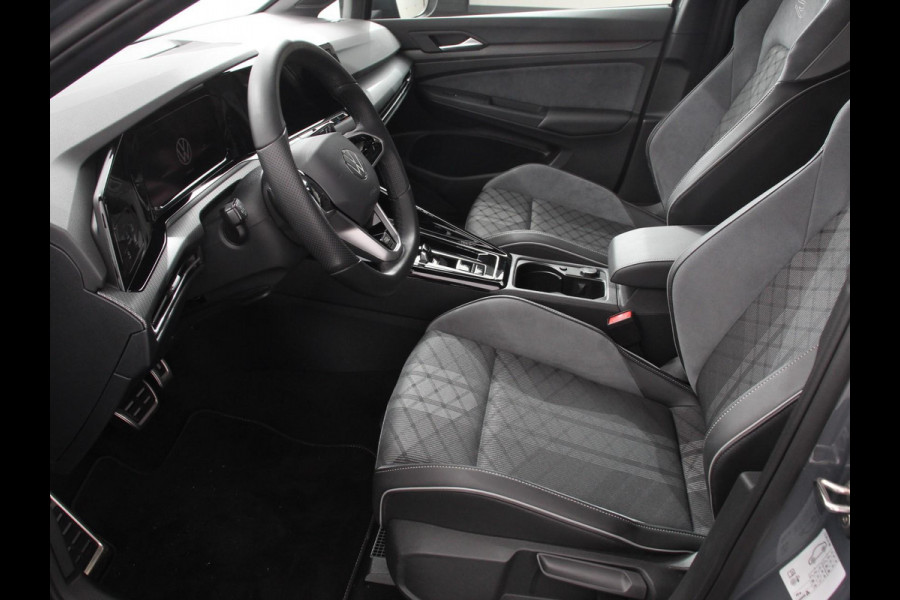 Volkswagen Golf 1.5 eTSI 150pk DSG R-Line Panorama dak Navigatie Apple Carplay/Android Auto Climate Control Camera Dab Extra Getint Glas Adaptive Cruise Control Virtual Cockpit Lichtmetalen Velgen