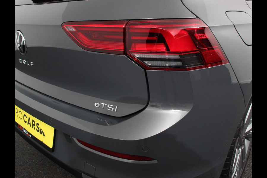 Volkswagen Golf 1.5 eTSI 150pk DSG R-Line Panorama dak Navigatie Apple Carplay/Android Auto Climate Control Camera Dab Extra Getint Glas Adaptive Cruise Control Virtual Cockpit Lichtmetalen Velgen