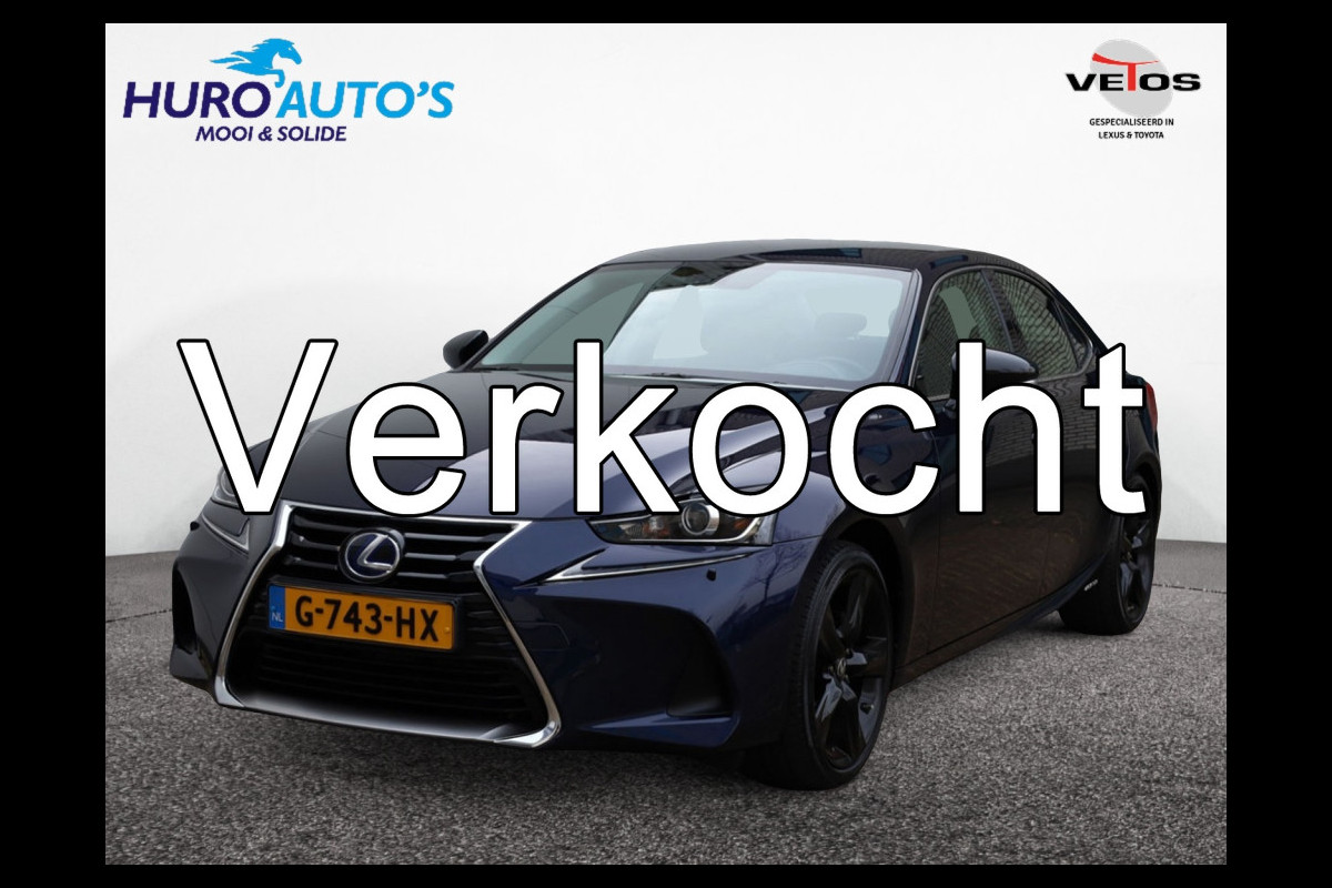 Lexus IS 300h Sport Edition | Stoelverwarming | Parkeersensoren | NL-Auto