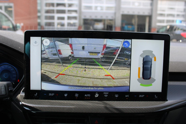 Ford FOCUS Wagon 1.0 EcoBoost Hybrid ST Line X | Automaat | Winterpack | Driver Assistance Pack | Camera | Privacy Glass