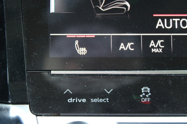 Audi e-tron e-tron 50 quattro Launch edition 71 kWh SOh 90,8% PANO LEER NAVI 113000KM!!!