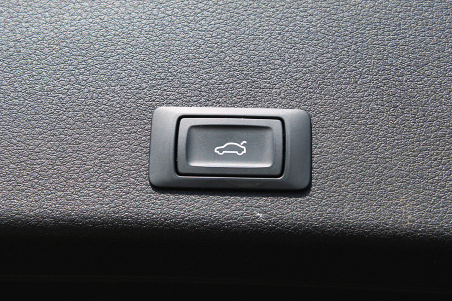 Audi e-tron e-tron 50 quattro Launch edition 71 kWh SOh 90,8% PANO LEER NAVI 113000KM!!!