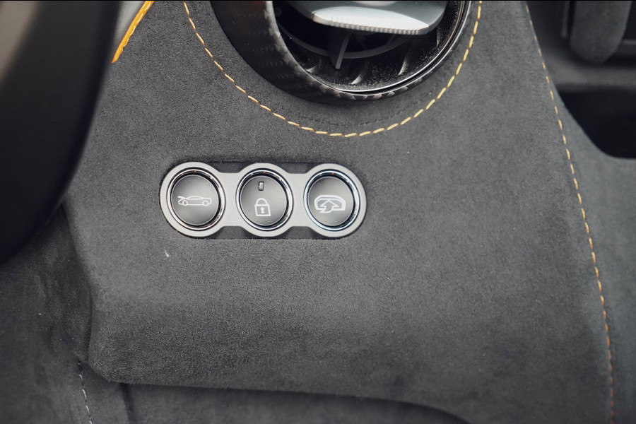 McLaren 720S 4.0 V8 Performance / Lift / 1e Eig. / 360 / Full Carbon / Sport Exhaust / MSO / 29dkm NAP