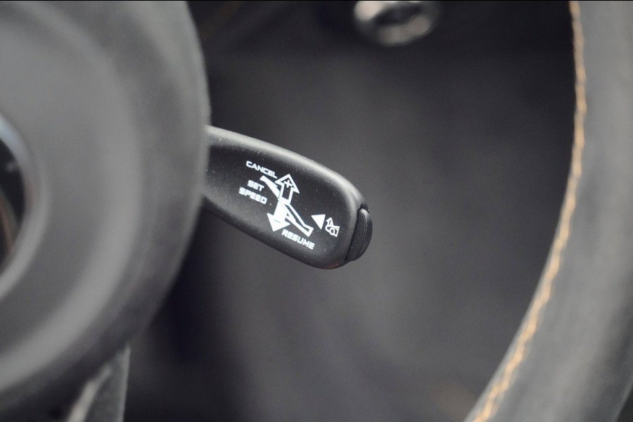 McLaren 720S 4.0 V8 Performance / Lift / 1e Eig. / 360 / Full Carbon / Sport Exhaust / MSO / 29dkm NAP