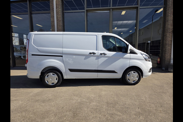 Ford Transit Custom 2.0 TDCI Automaat Trend Airco Cruisecontrol Navi Trekhaak Verwarmde stoel