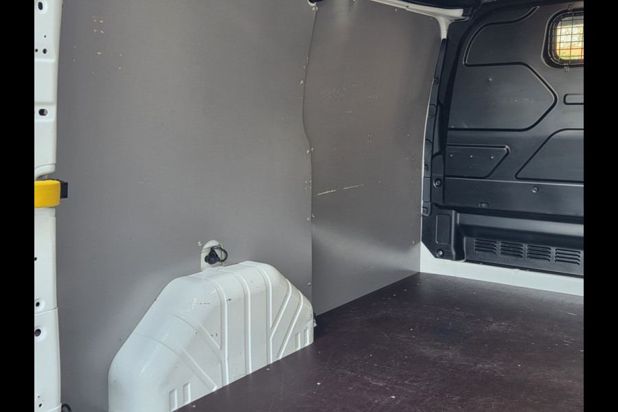 Ford Transit Custom 2.0 TDCI Automaat Trend Airco Cruisecontrol Navi Trekhaak Verwarmde stoel