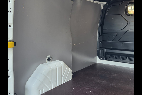 Ford Transit Custom 2.0 TDCI Automaat Trend Airco Cruisecontrol Navi Trekhaak Verwarmde stoel
