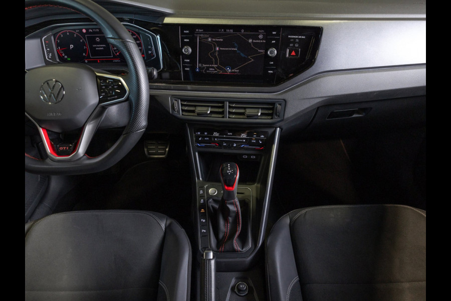 Volkswagen Polo 2.0 TSI GTI NL en BTW auto / Panorama dak / Keyless / Stoelverwarming / Achteruitrij camera /