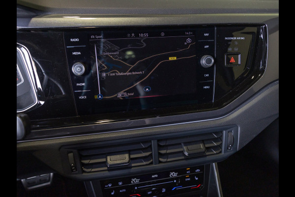 Volkswagen Polo 2.0 TSI GTI NL en BTW auto / Panorama dak / Keyless / Stoelverwarming / Achteruitrij camera /